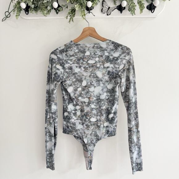 lululemon lab V-Neck Long Sleeve Bodysuit Spotted TS - Picture 3 of 5